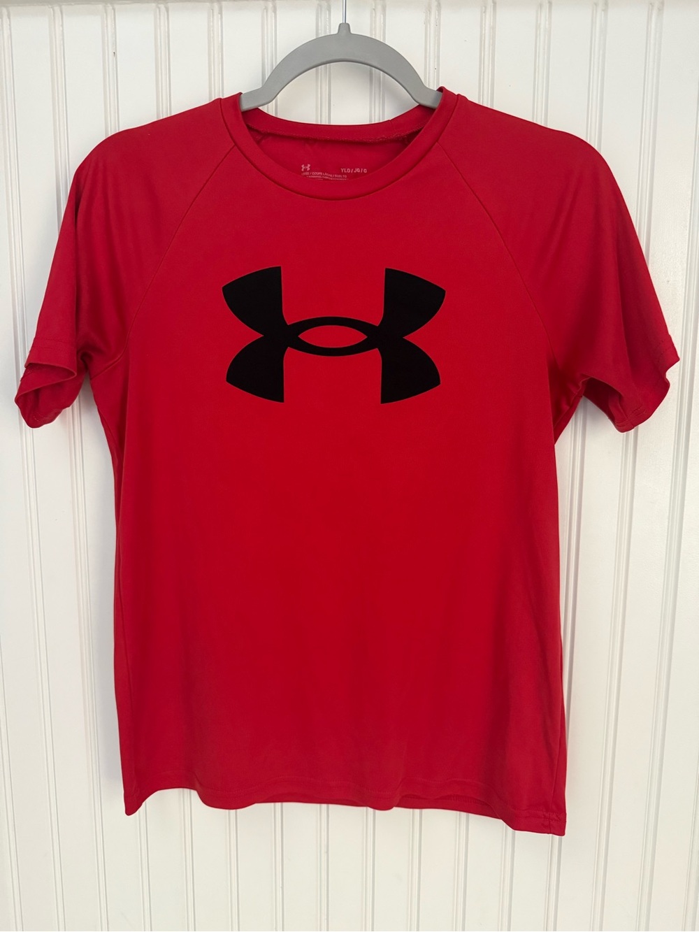 Under Armour Red Short Sleeve Tee with Black Logo
